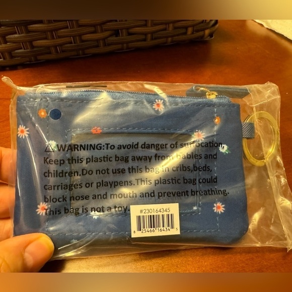 Brand New Bando Id and card keychain holder - Picture 3 of 3